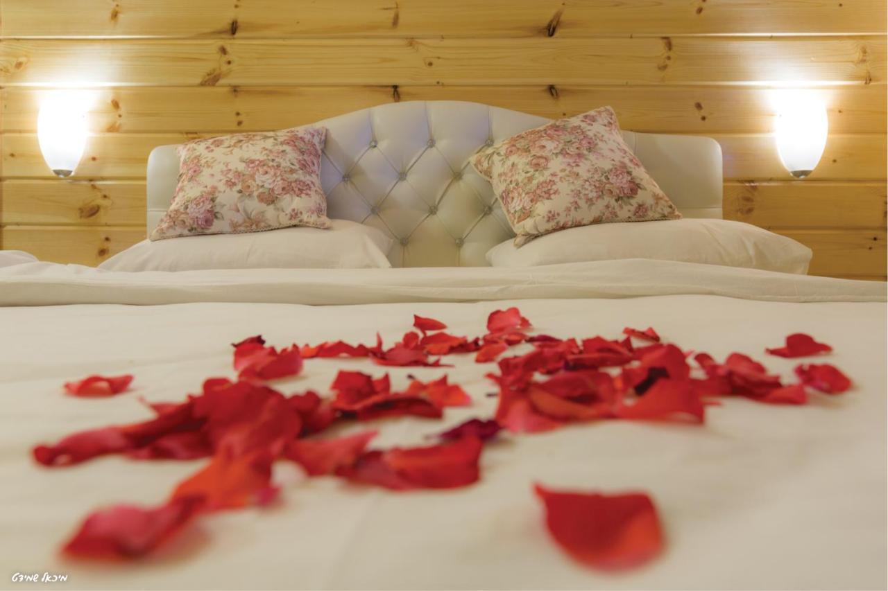 Etzel Tami Hospitality 호텔 Neot Golan 외부 사진