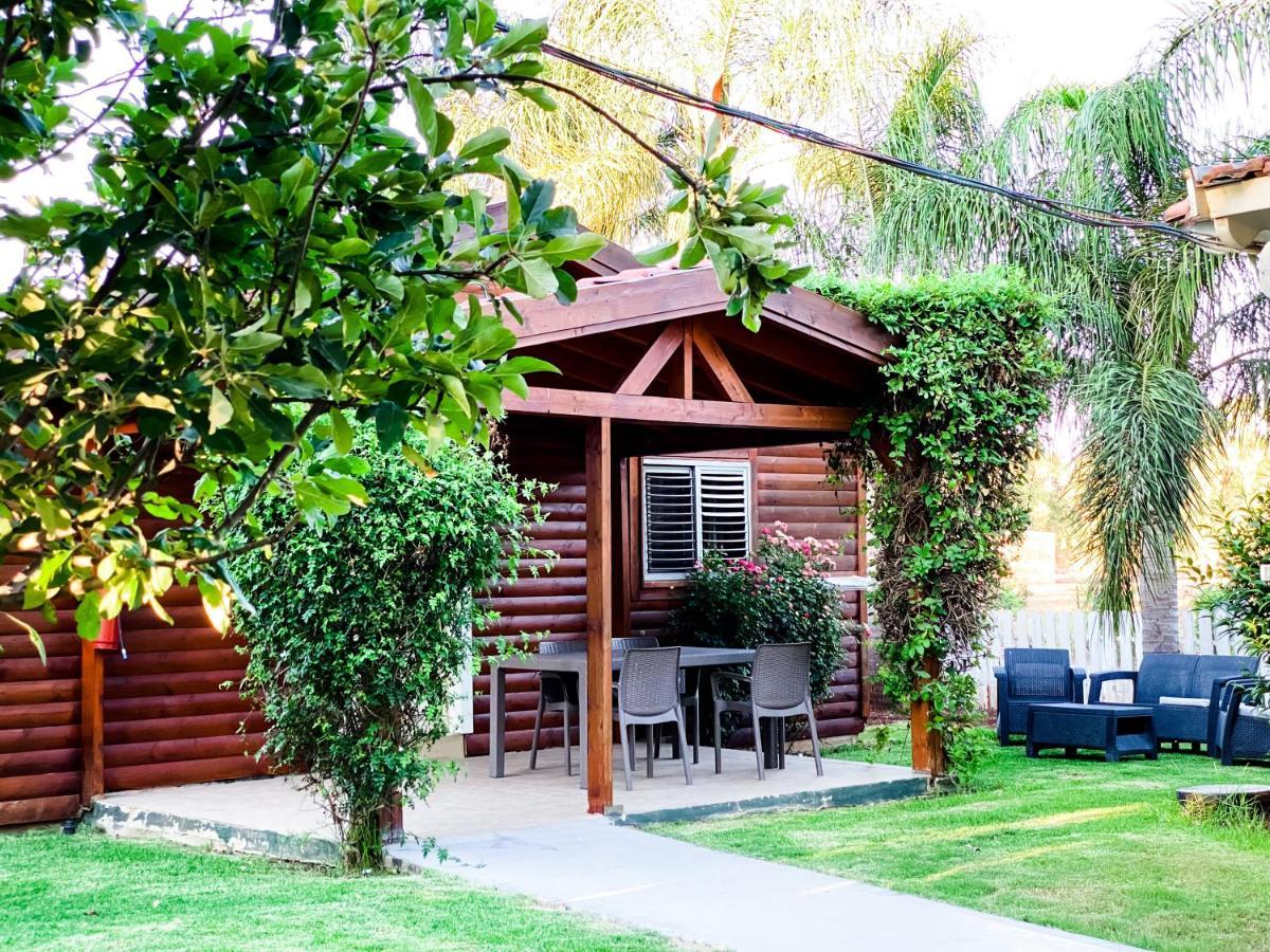 Etzel Tami Hospitality 호텔 Neot Golan 외부 사진