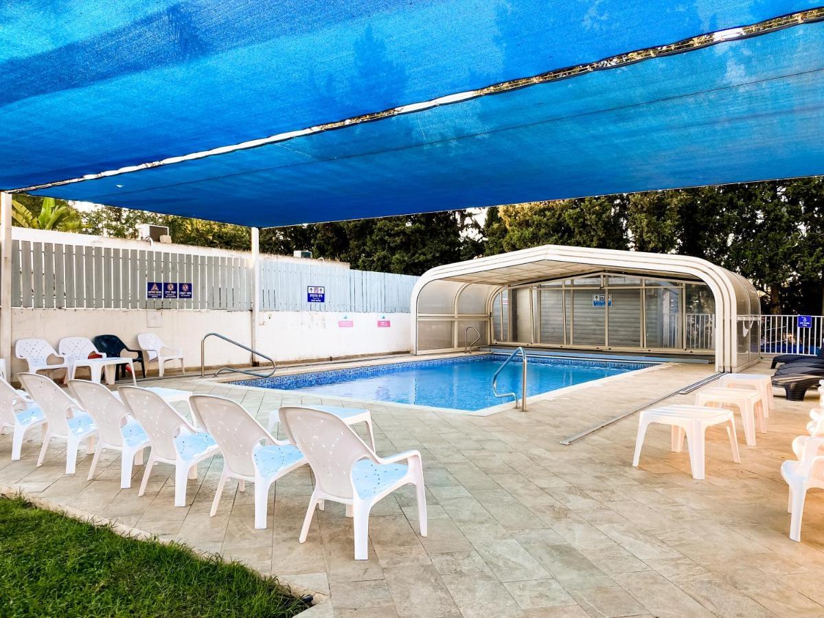 Etzel Tami Hospitality 호텔 Neot Golan 외부 사진