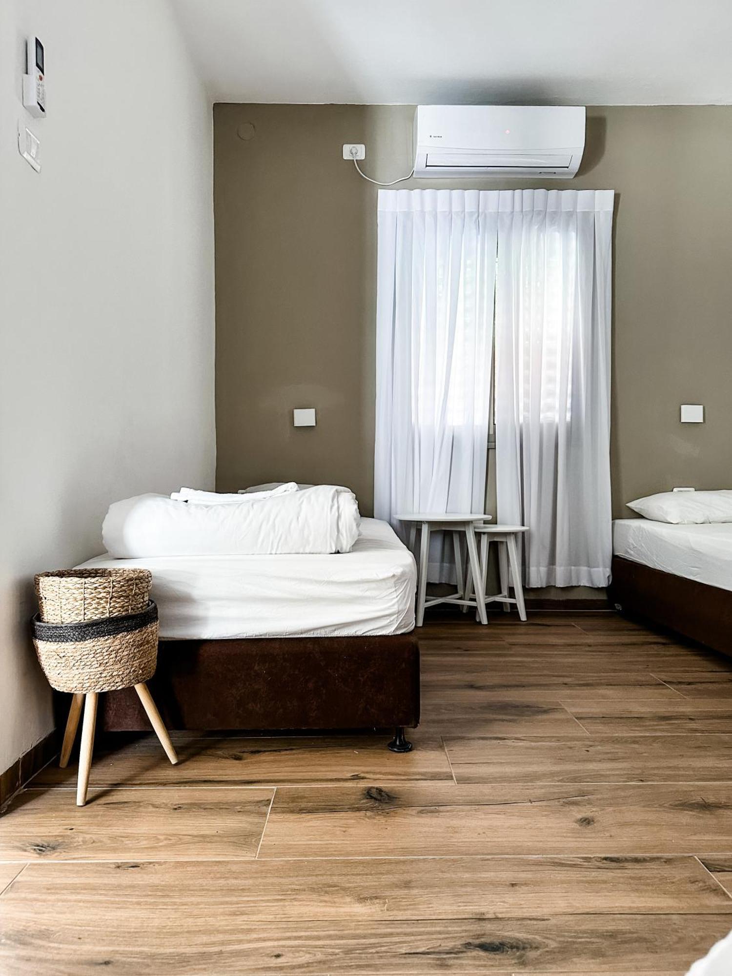 Etzel Tami Hospitality 호텔 Neot Golan 외부 사진