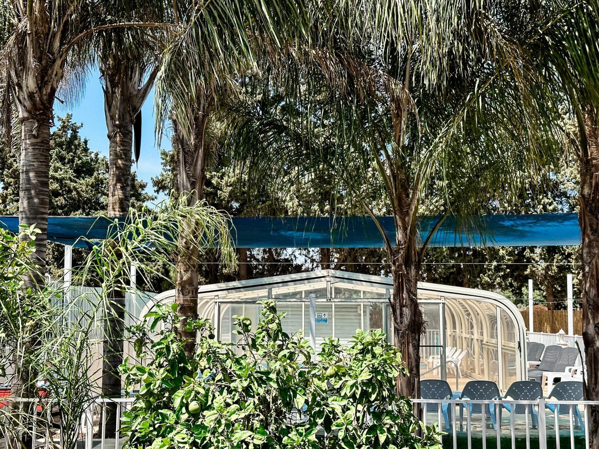 Etzel Tami Hospitality 호텔 Neot Golan 외부 사진