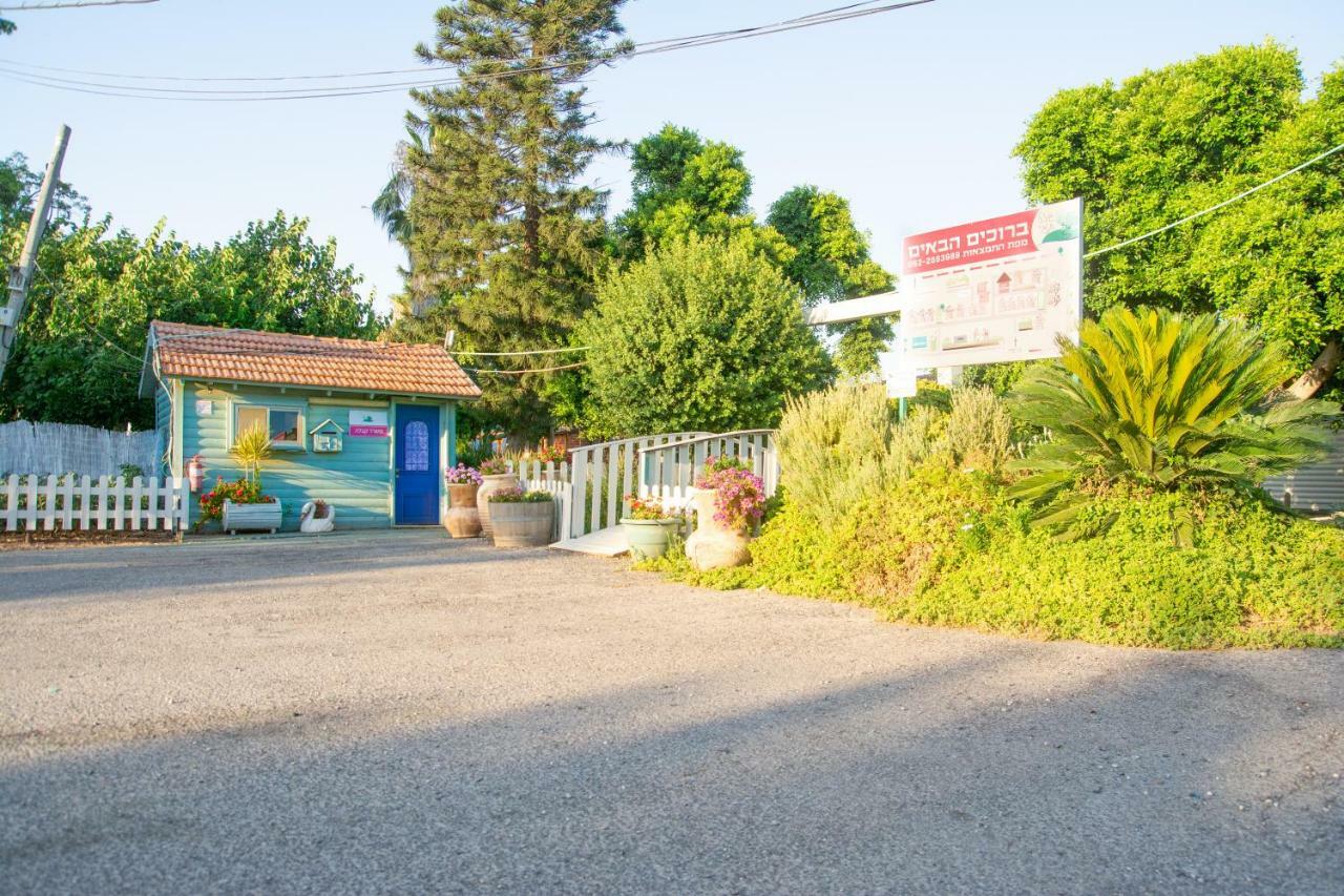 Etzel Tami Hospitality 호텔 Neot Golan 외부 사진